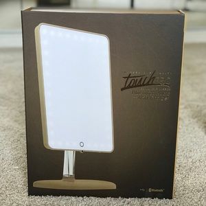 Impressions Vanity Make Up Mirror